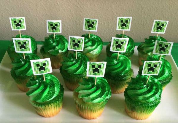 Cupcake Minecraft Com chantilly