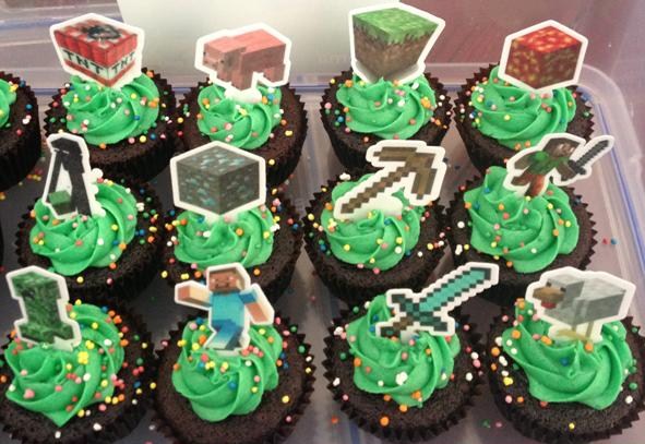 Cupcake Minecraft Com chantilly
