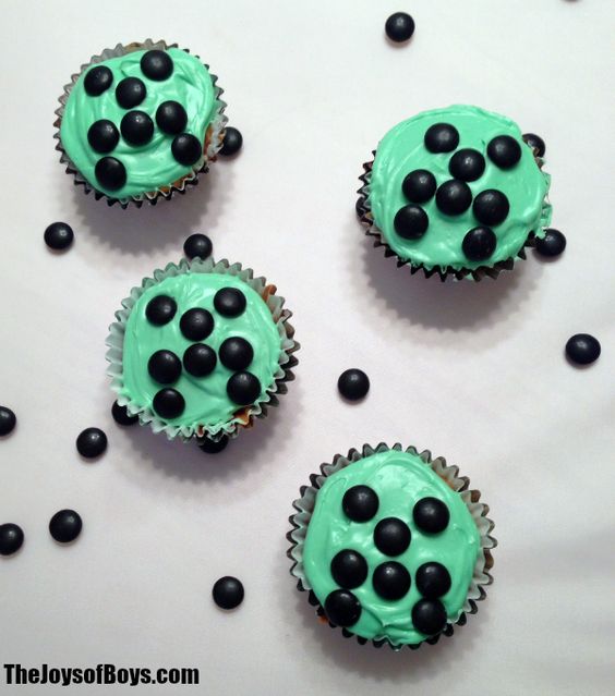 Cupcake Minecraft Com chantilly