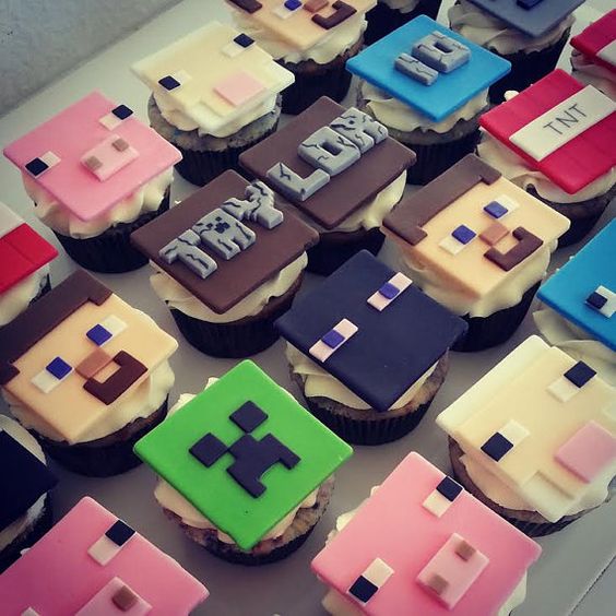 Cupcake Minecraft Com chantilly