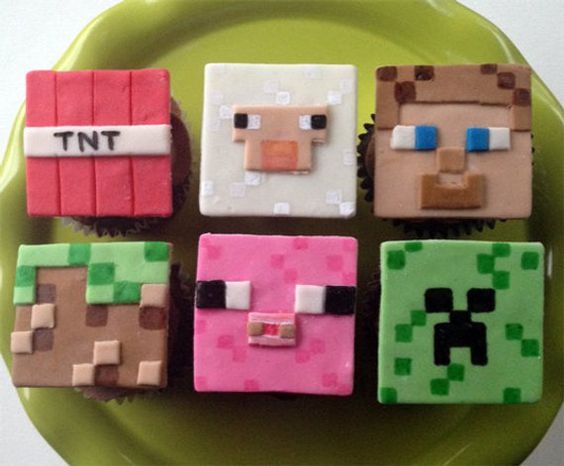 Cupcake Minecraft Com chantilly