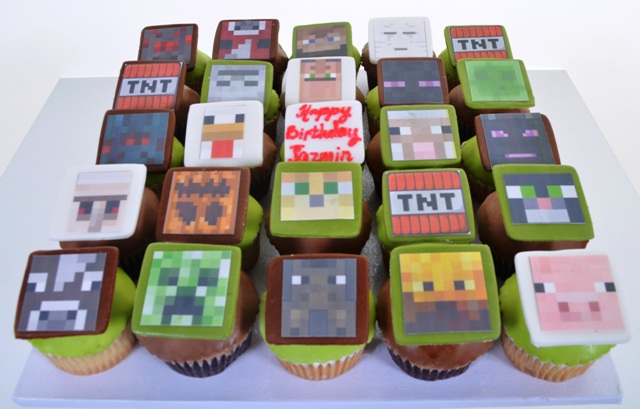 Cupcake Minecraft Com chantilly