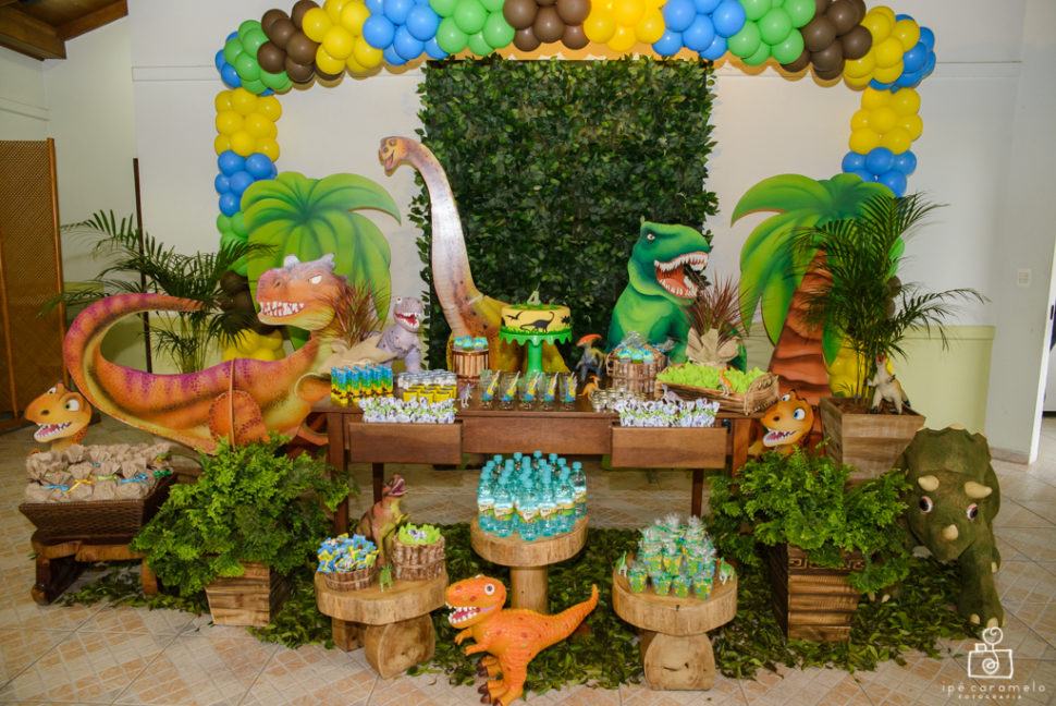 festa infantil Dinossauro