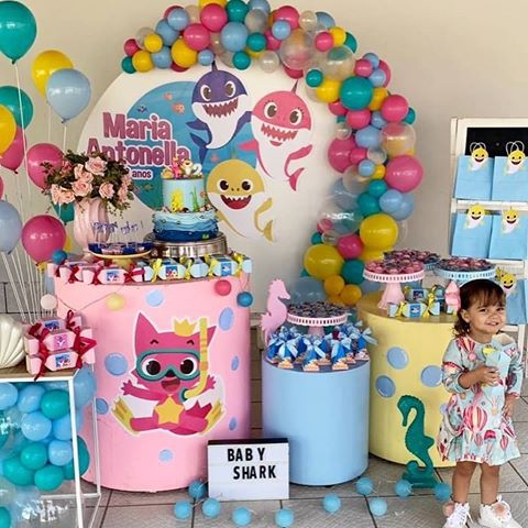 festa baby shark Rosa