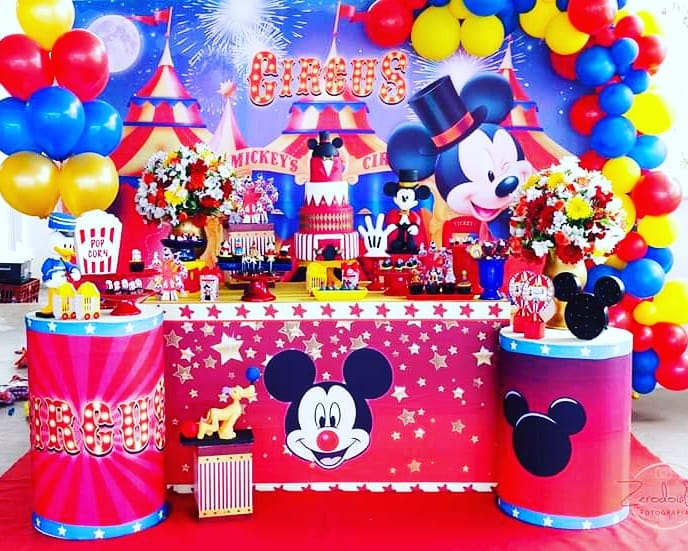 festa circo Do Mickey