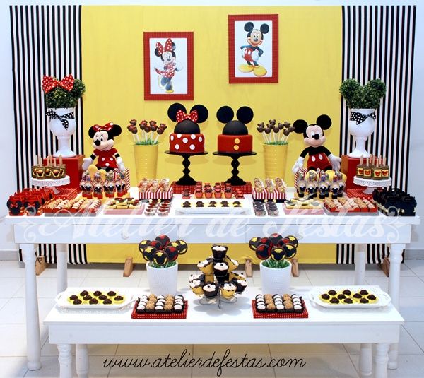 festa do mickey E Minnie