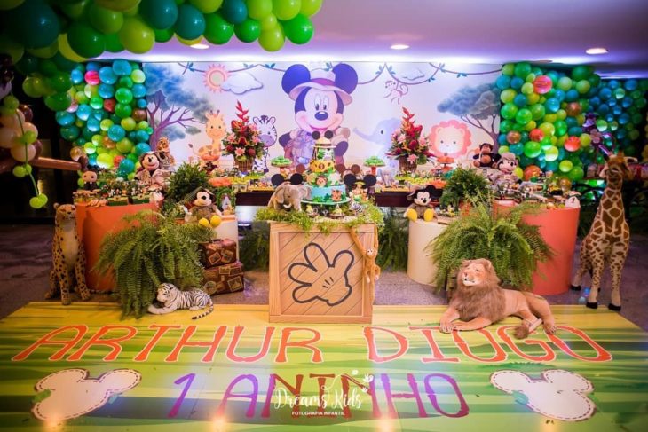 festa do mickey Safari