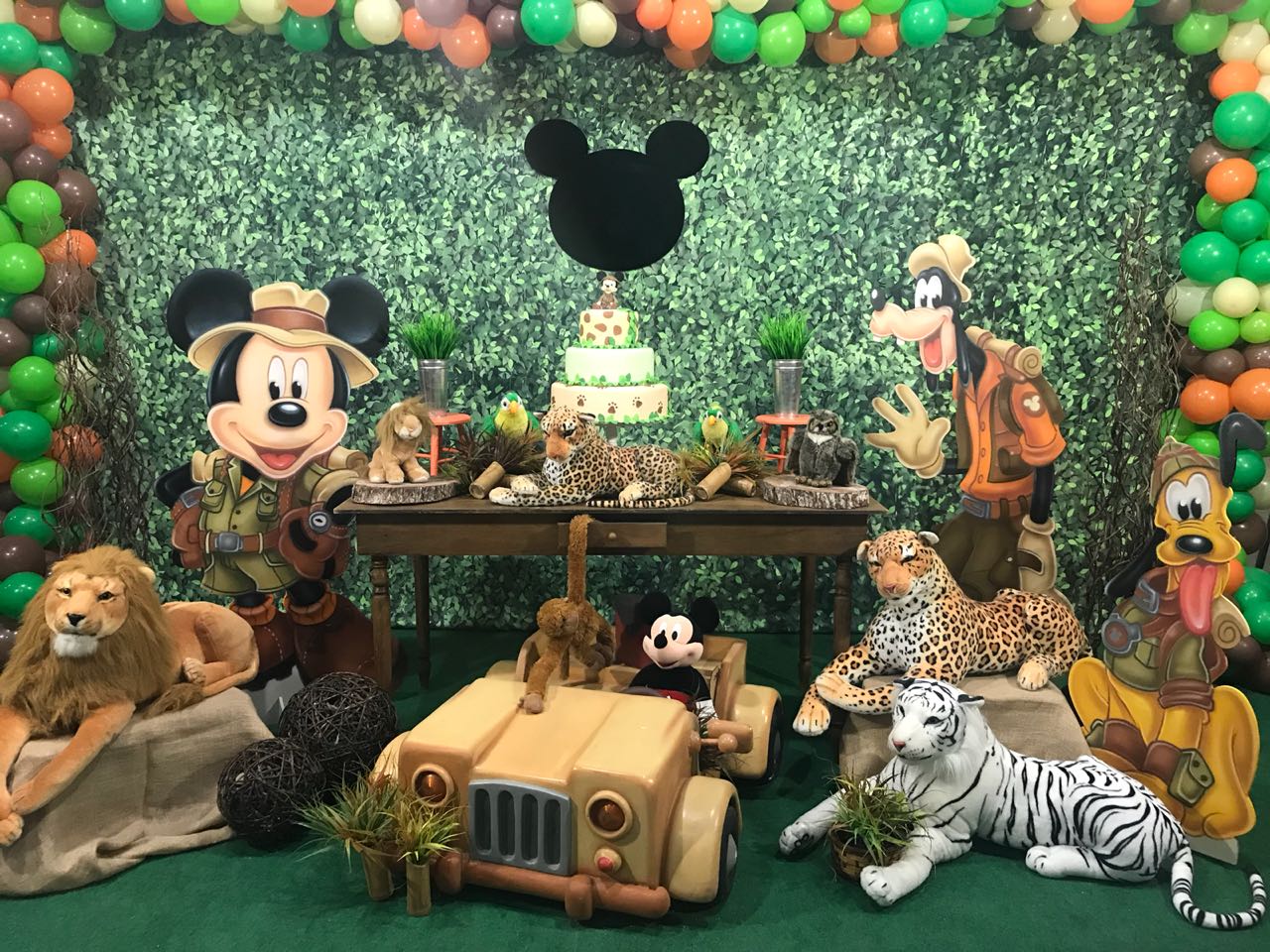 festa infantil mickey safari