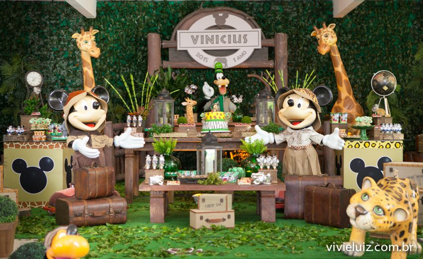 festa do mickey Safari