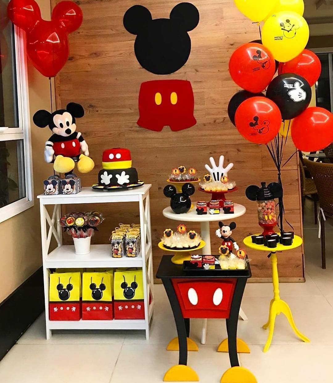 festa do mickey Simples