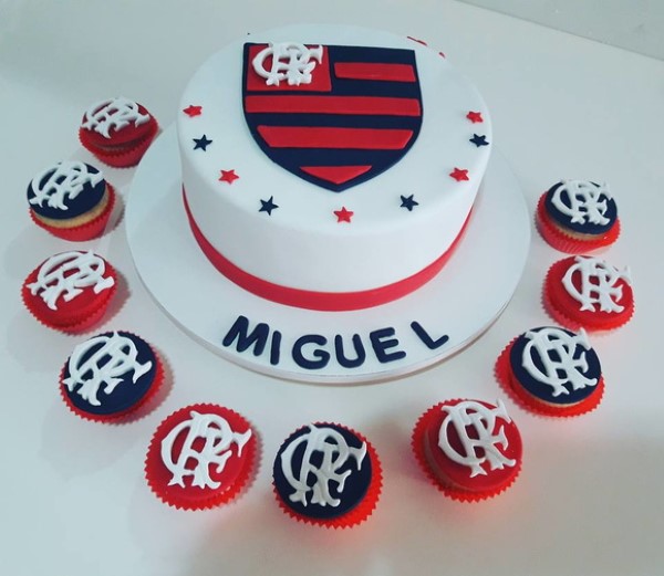 festa flamengo Bolo