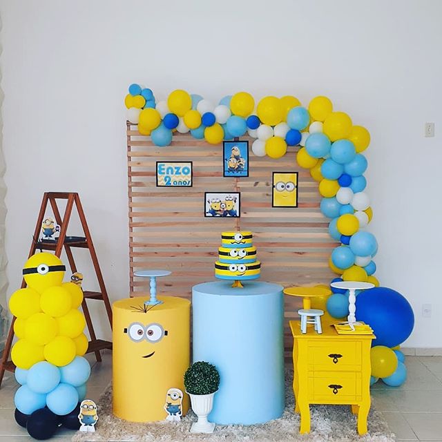 festa minions Simples