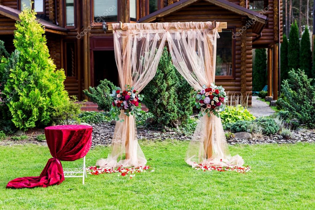 decoração de casamento simples Ao Ar Livre