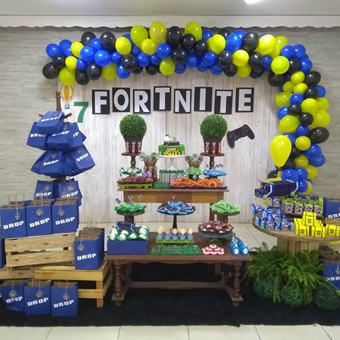 festa fortnite Simples