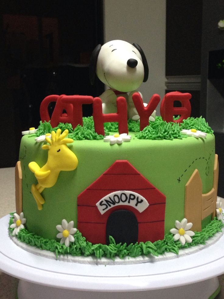 festa do snoopy Bolo