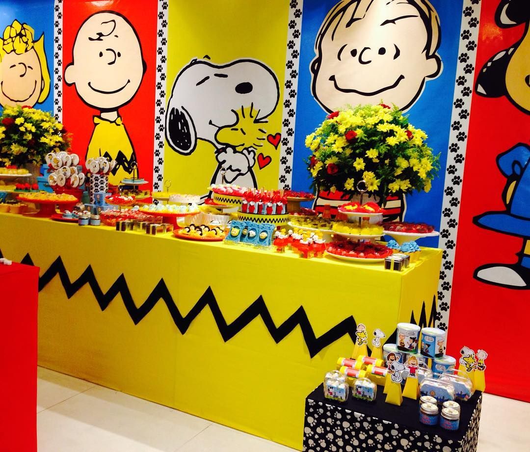 festa do snoopy E Charlie Brown