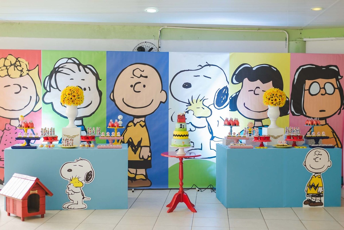 festa do snoopy E Charlie Brown