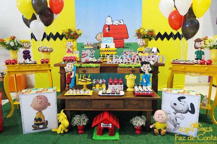 festa do snoopy E Charlie Brown