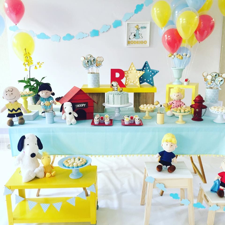 festa do snoopy Simples