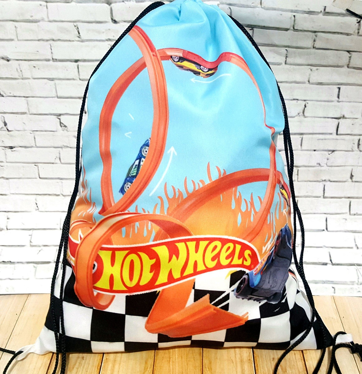 Lembrancinha Hot Wheels Mochila