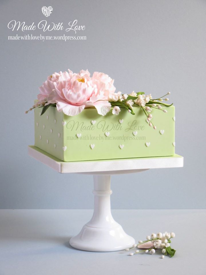 Bolo de Casamento Com Flores Simples