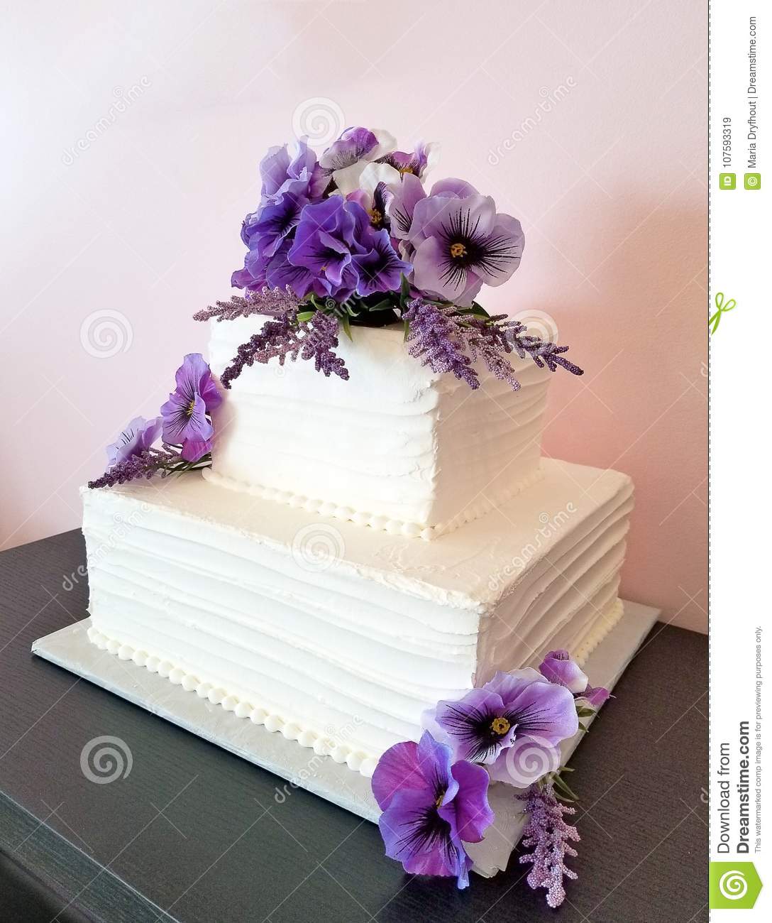 bolo de casamento quadrado Com Chantilly
