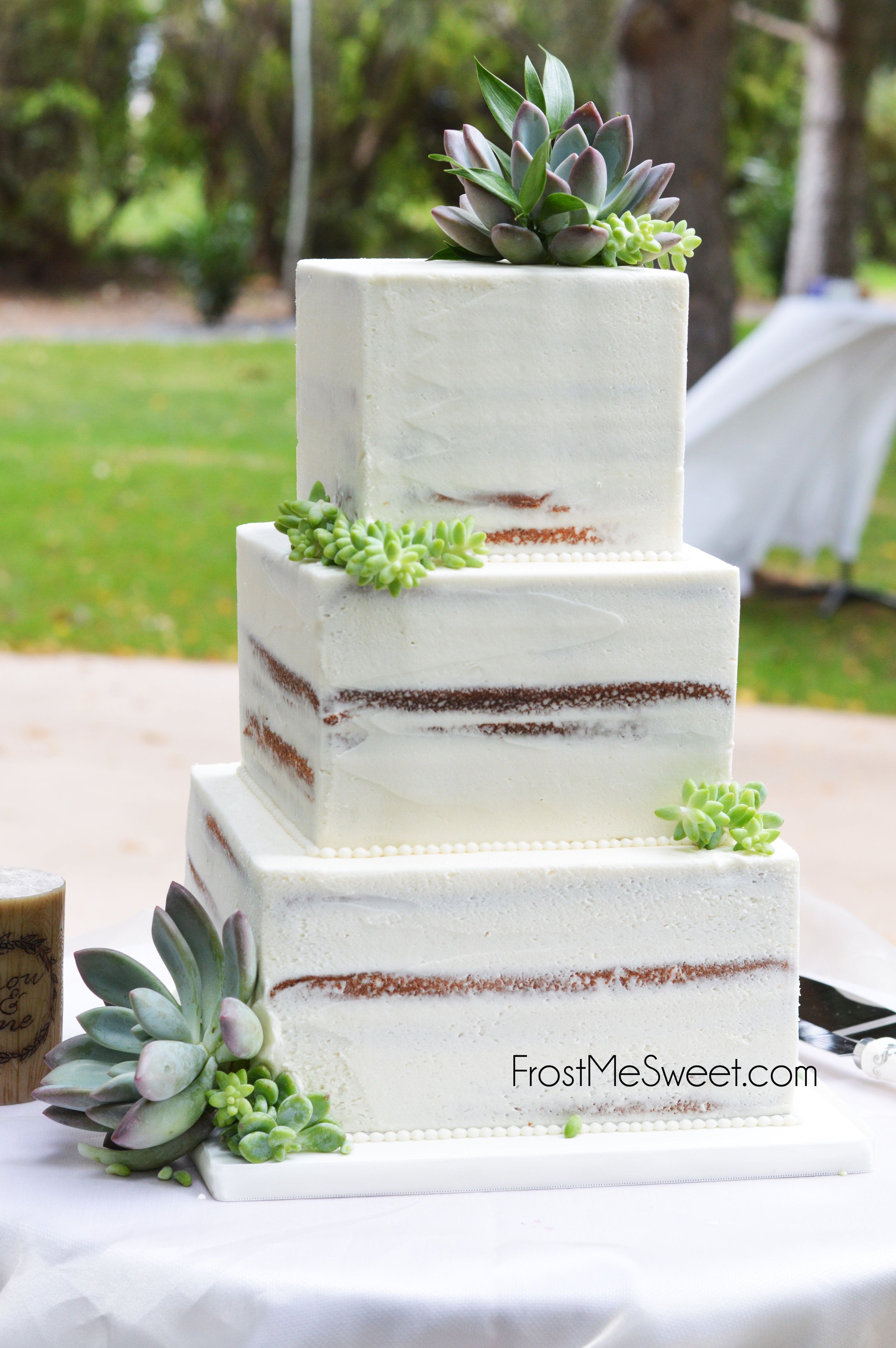 bolo de casamento quadrado Com Chantilly