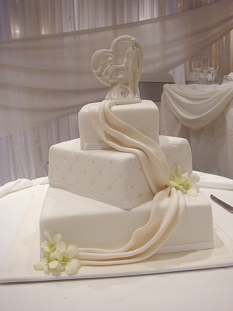 bolo de casamento quadrado Com Pasta Americana