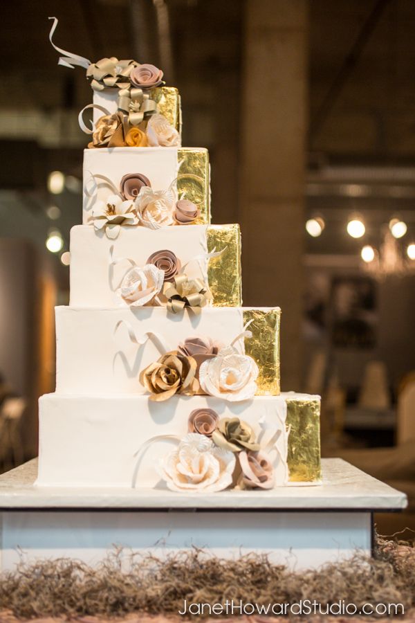 bolo de casamento quadrado Luxo