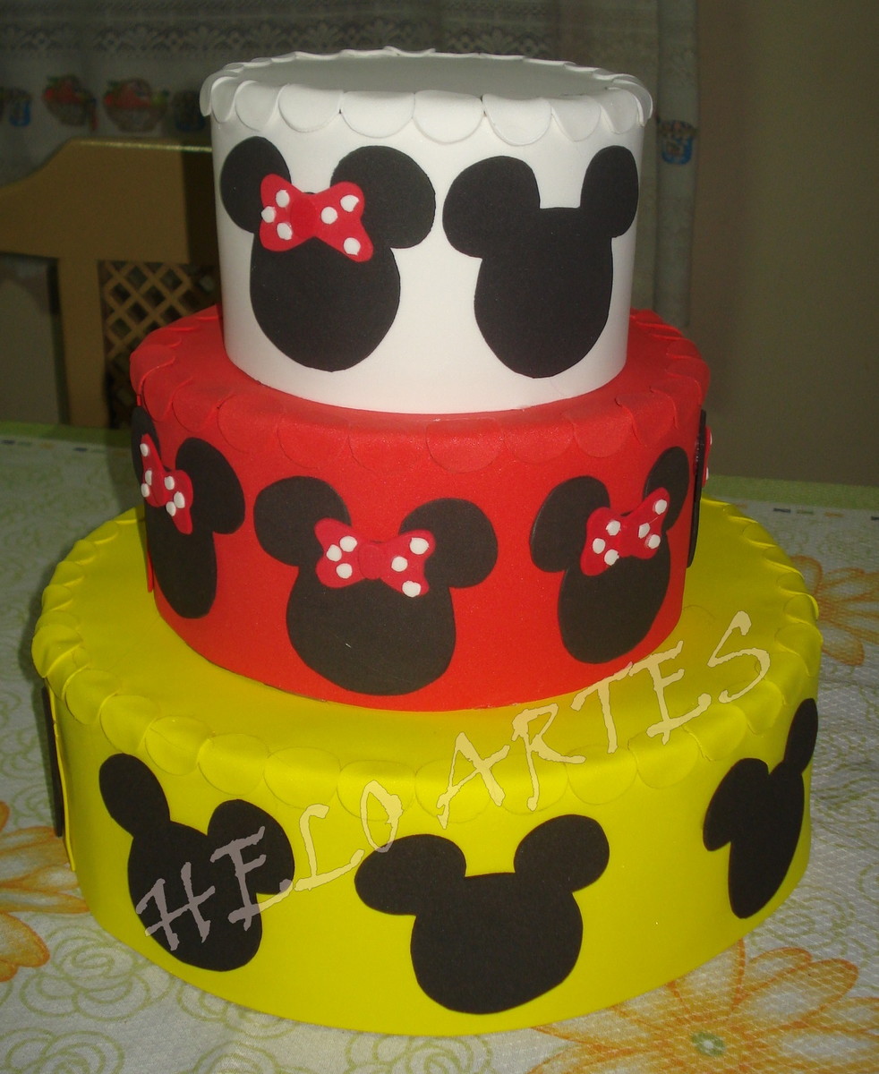 bolo fake minnie E Mickey