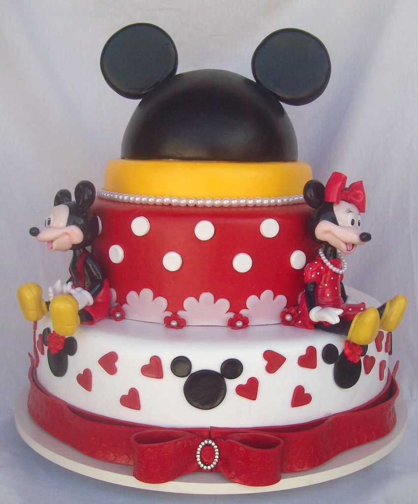 bolo fake minnie E Mickey