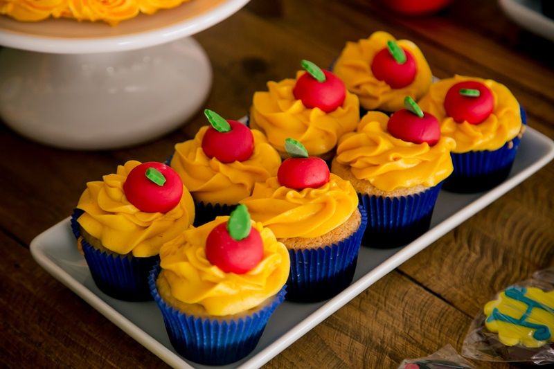 cupcake branca de neve Chantilly