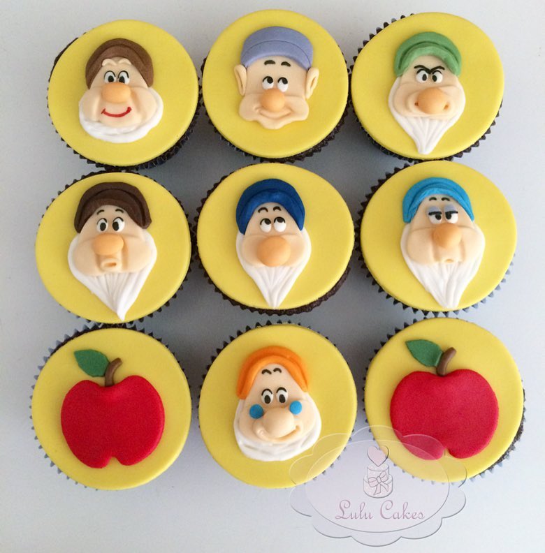 cupcake branca de neve E Sete Anões