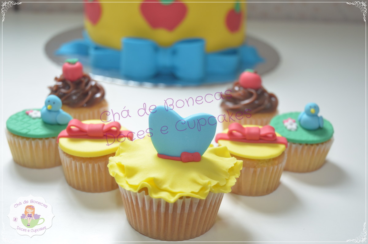 cupcake branca de neve Pasta Americana