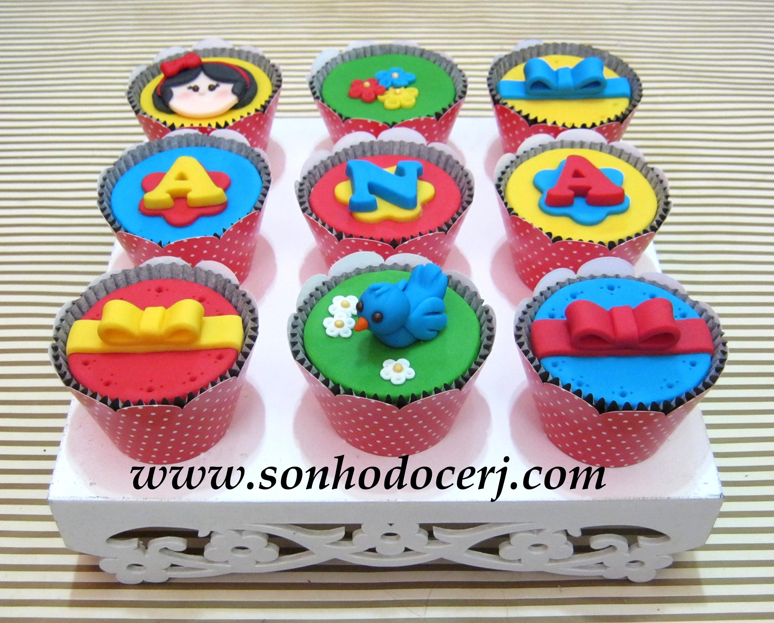 cupcake branca de neve Personalizado