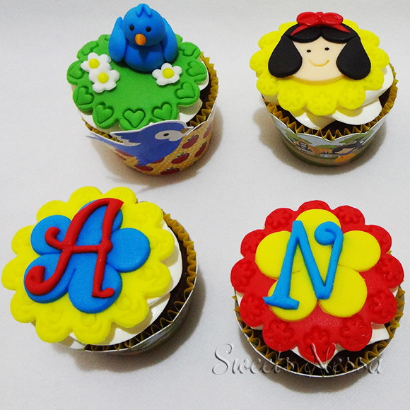 cupcake branca de neve Personalizado