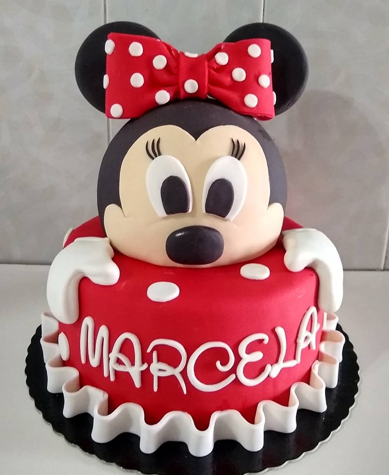 bolo com pasta americana Da Minnie