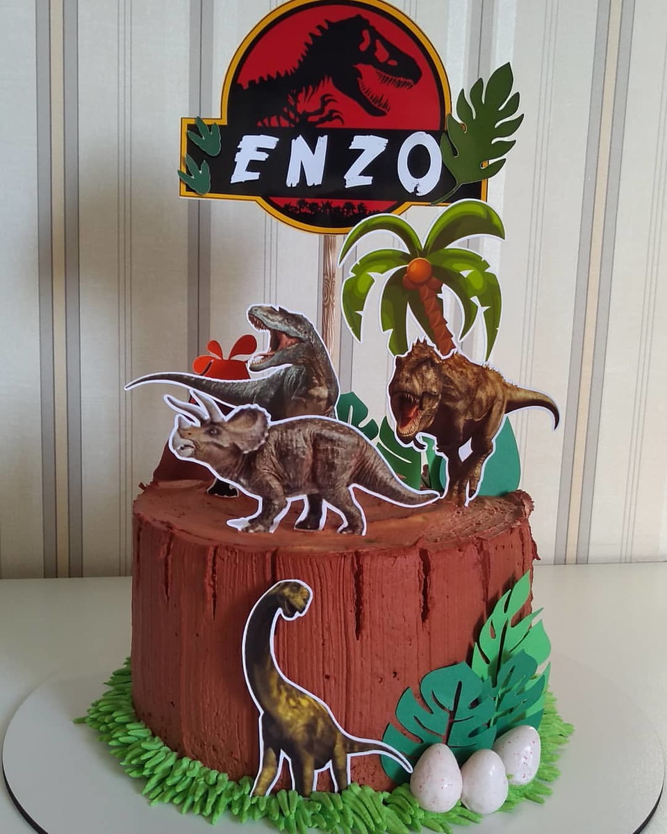 bolo de aniversario infantil Dinossauro