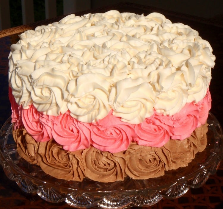 bolo de aniversario simples Para mãe