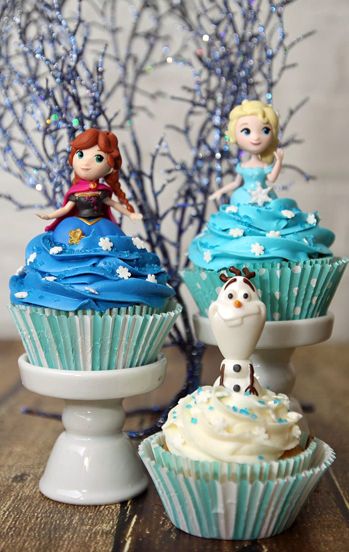 cupcake da frozen Com Chantilly