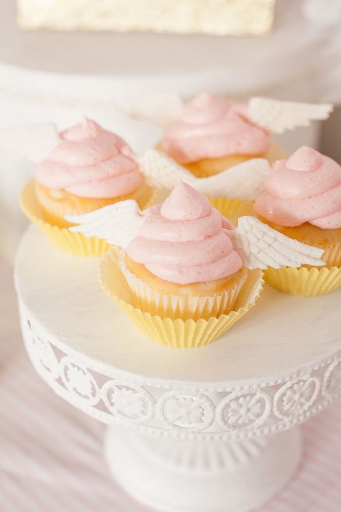 Cupcake Para Batizado Simples