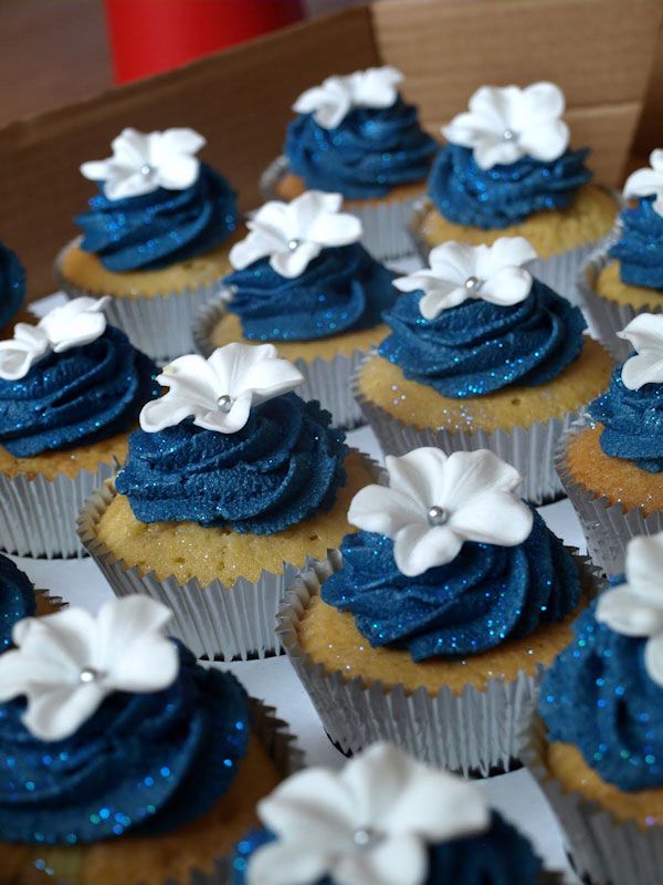 cupcake para casamento Azul Marinho