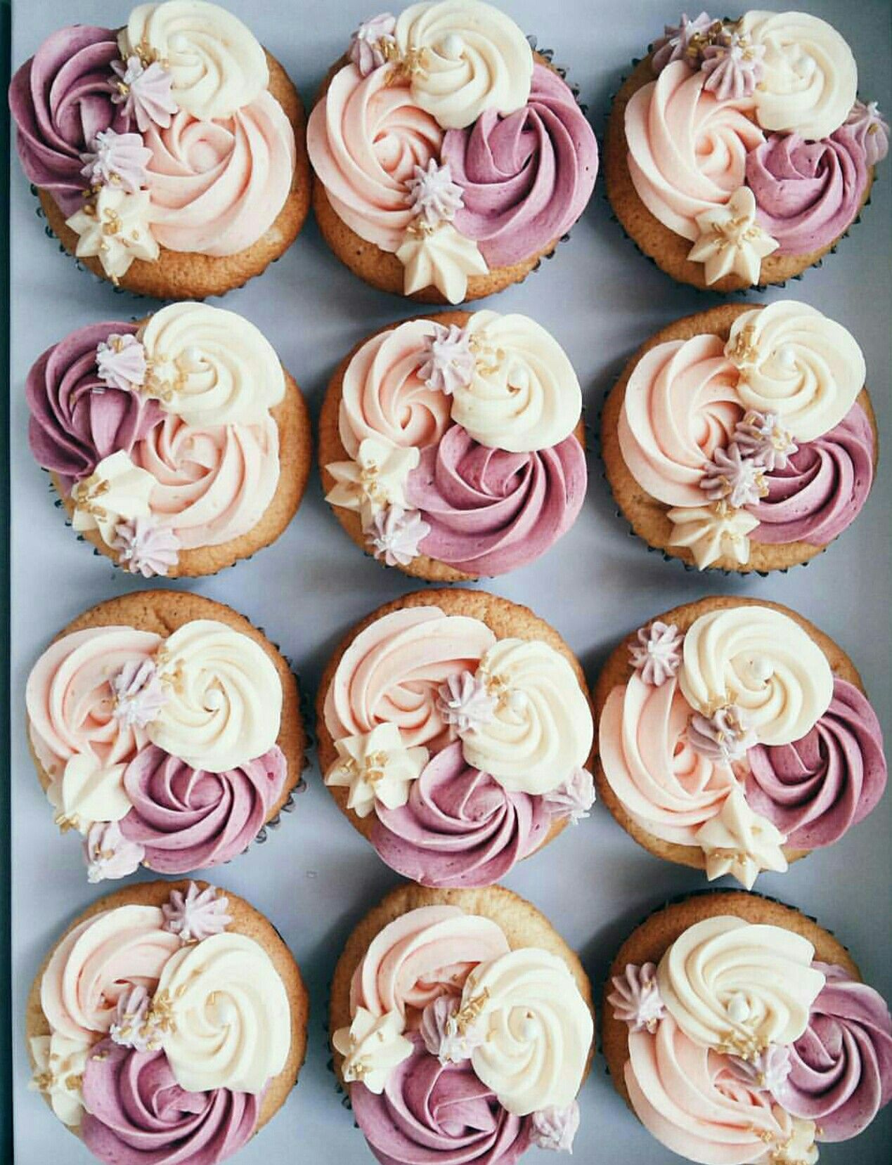 cupcake para casamento Com Chantilly