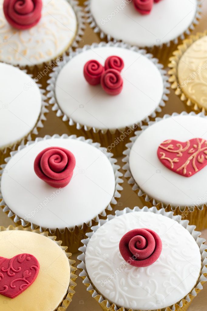 cupcake para casamento Vermelho e Branco