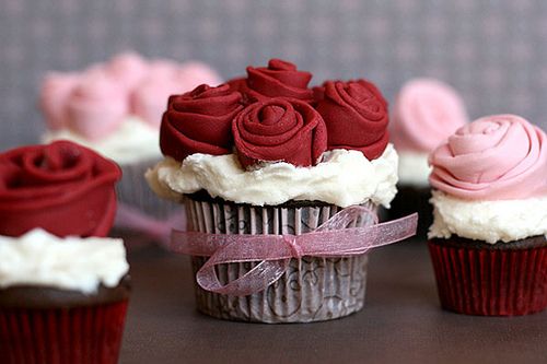 cupcake para casamento Vermelho e Branco