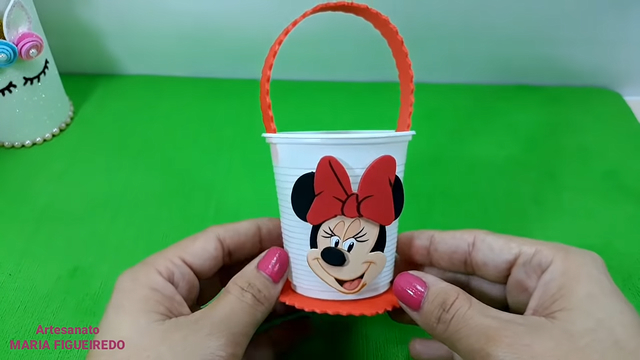 Lembrancinha Com Copo Descartável Minnie