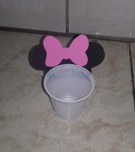 Lembrancinha Com Copo Descartável Minnie