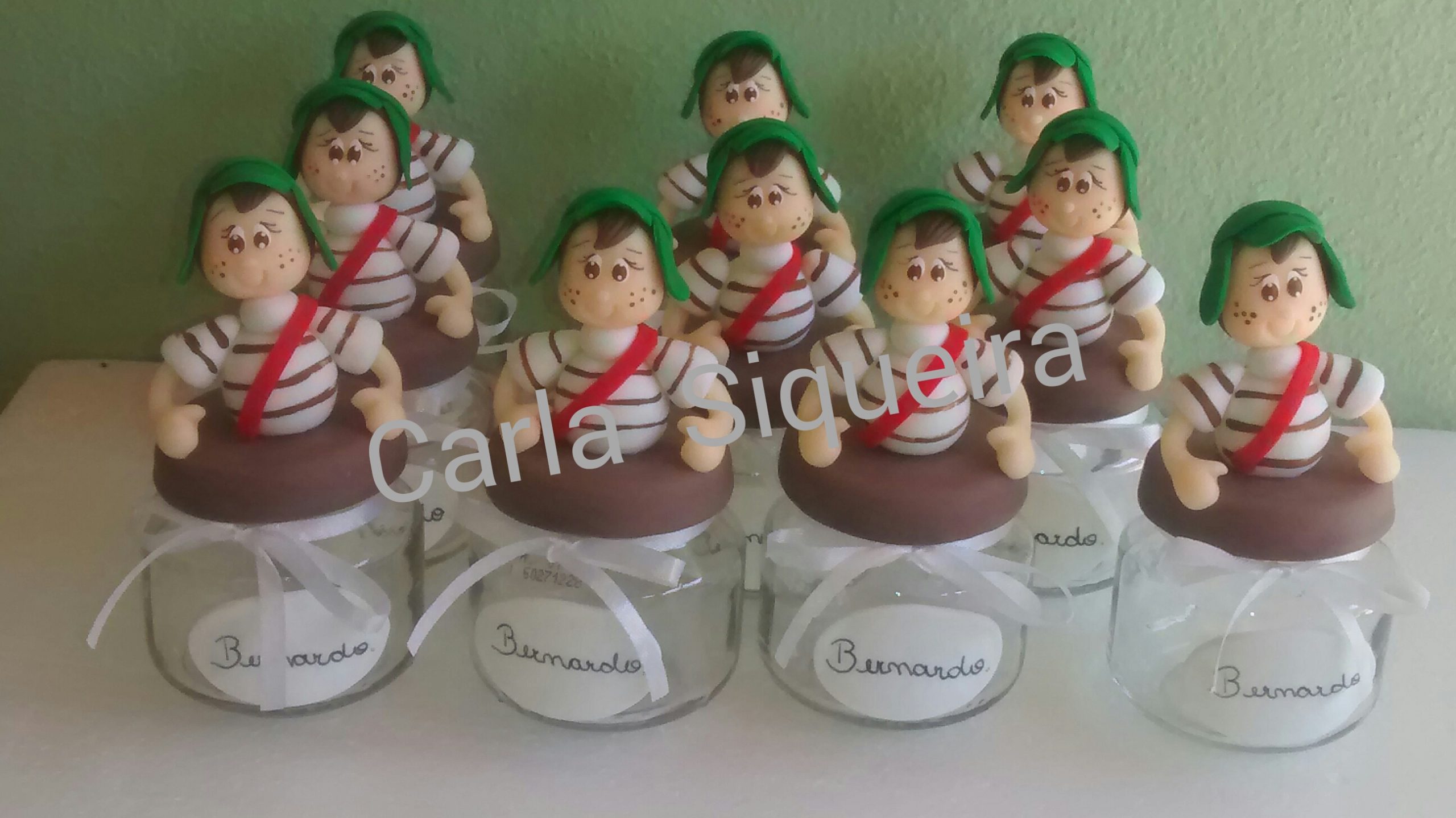 Lembrancinha do Chaves Em Biscuit