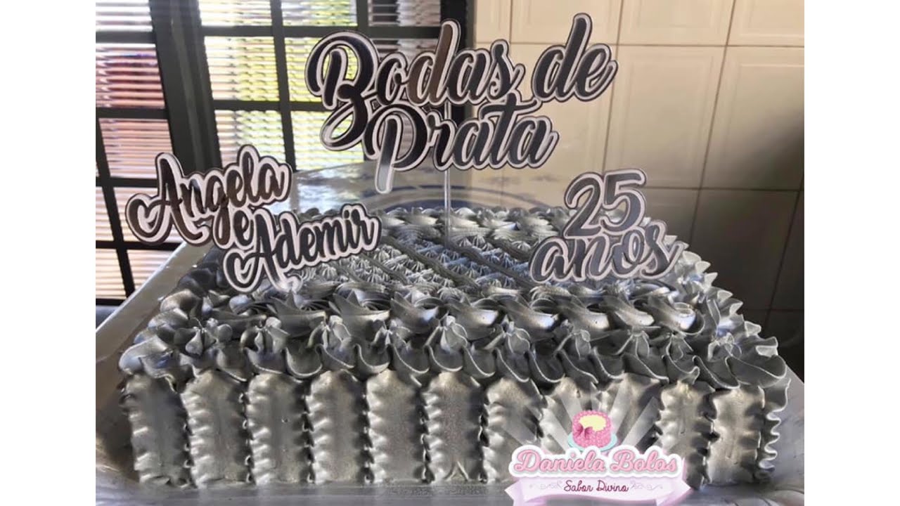 Bolo de bodas de prata Chantilly