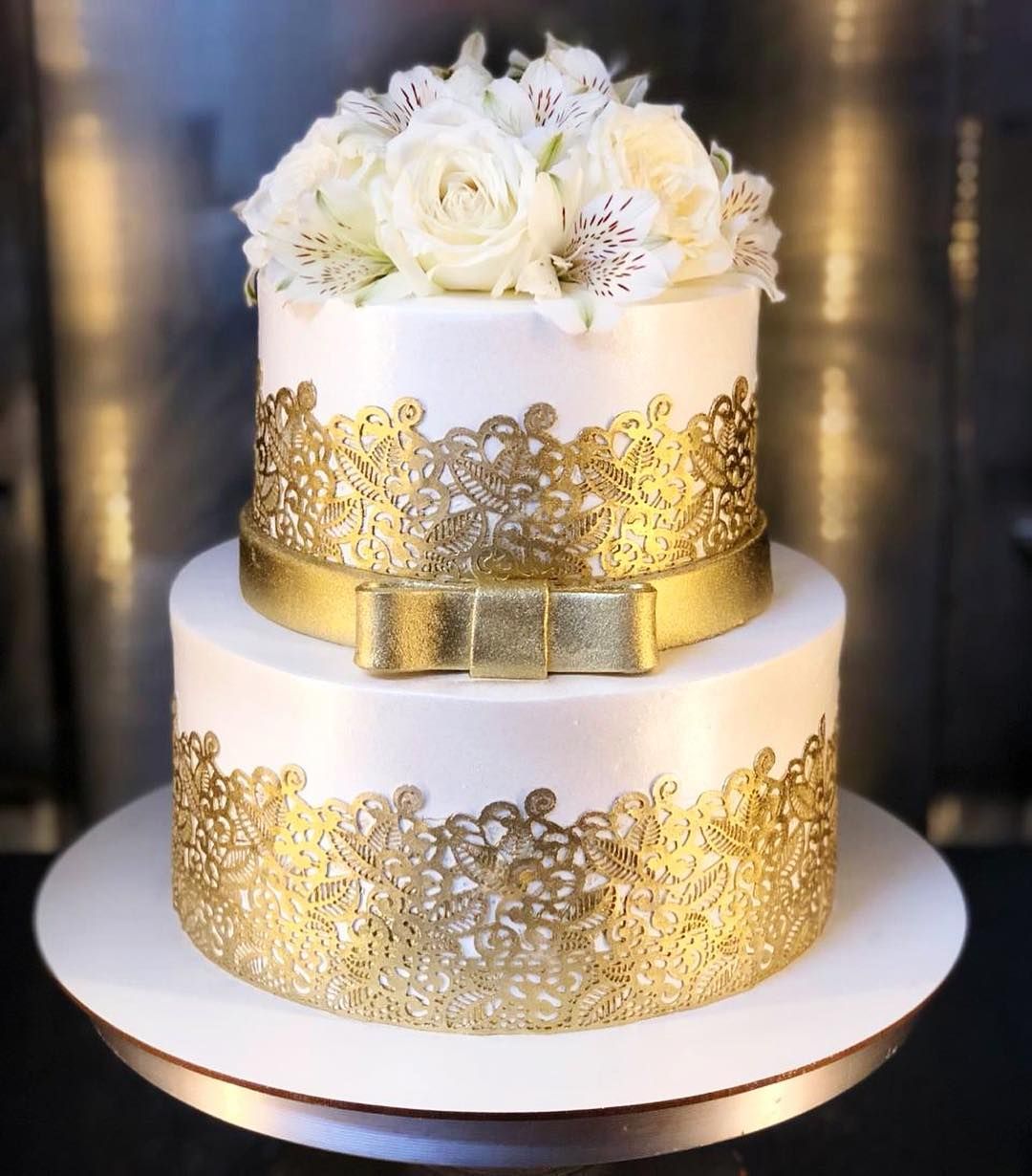 Bolo de bodas de prata Dourado